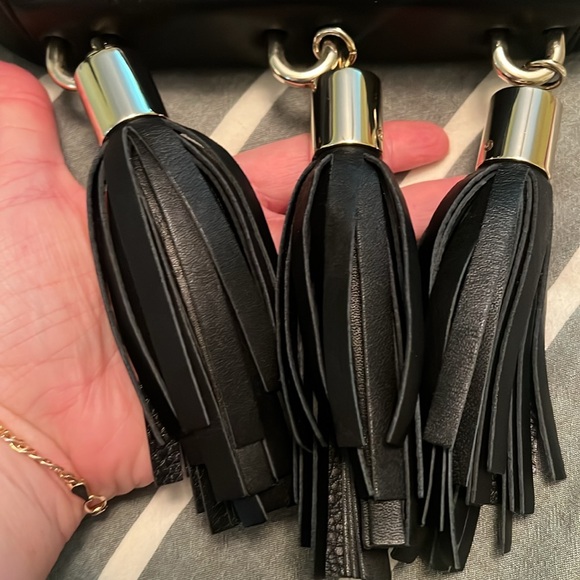 Luana Italy Black Leather Small
Crossbody W/Tassels Removable Strap
Clutch Purse - Picture 2 of 6